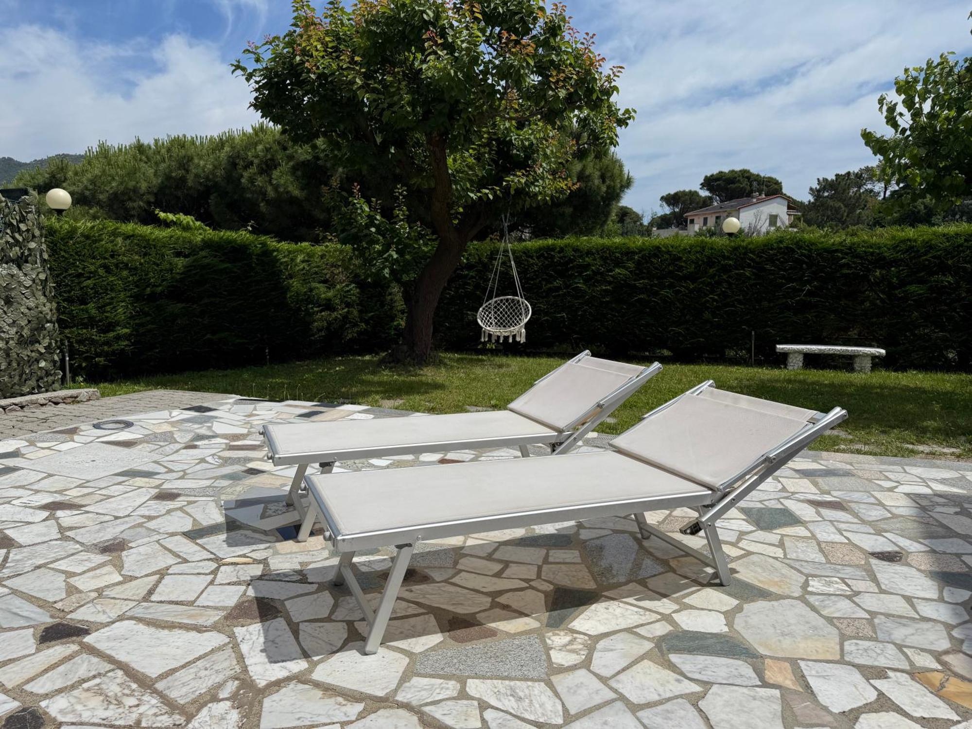 Villa Casa Giardino Spotorno Exterior foto